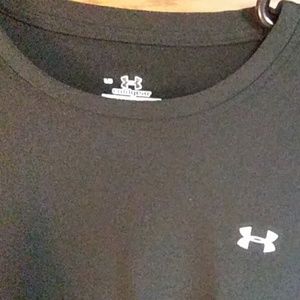 Large Long Sleeve Under Armour top